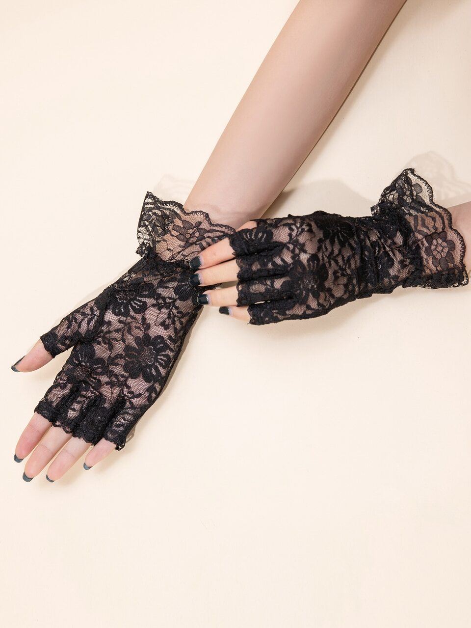 1 Pair Floral Hollow Lace Fingerless Gloves, Ruffle Edge Lace Gloves, Gothic Sweet Cool Style Accessory Gloves