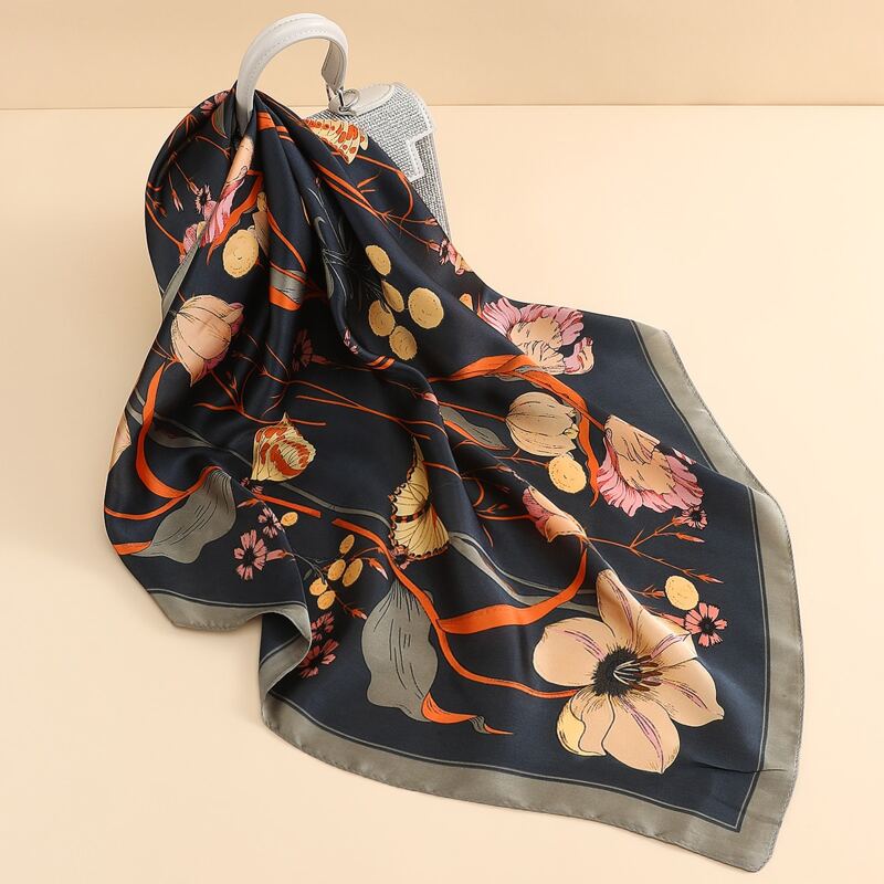 

Flower & Butterfly Print Bandana, Multicolor
