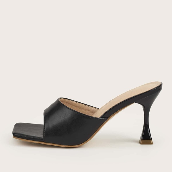

Minimalist Mule Sandals, Black