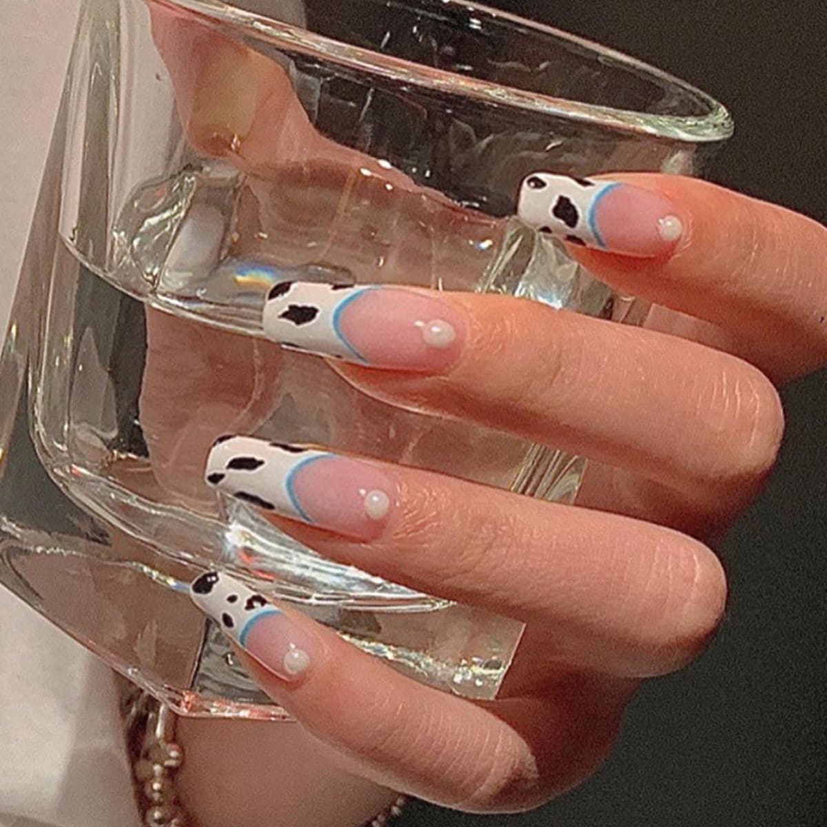 

24pcs Cow Print Fake Nail, Multicolor