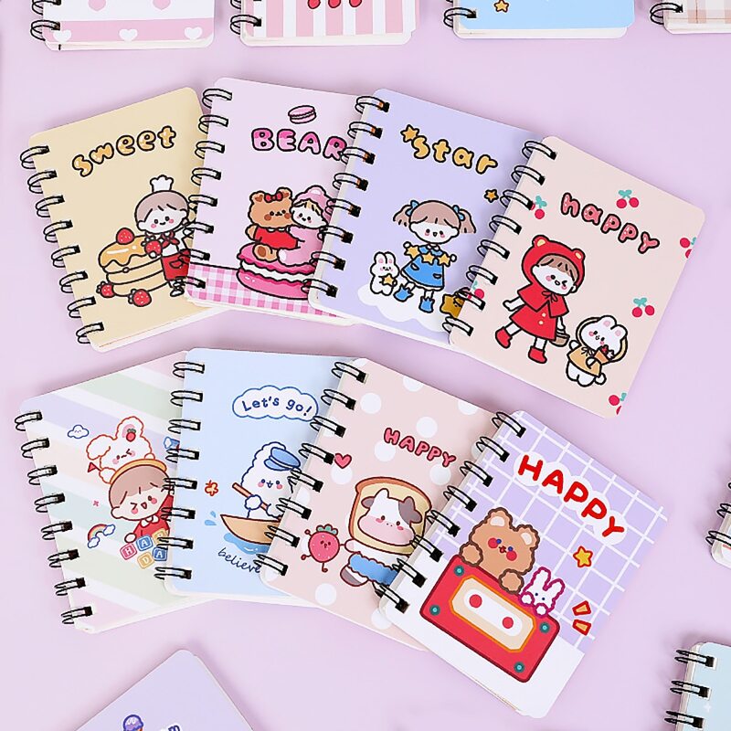 

1pc Cartoon Graphic Random Notebook, Multicolor
