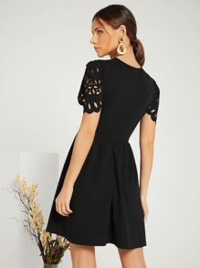 SHEIN Scallop Trim Laser Cut Front Dress - Black - View 2