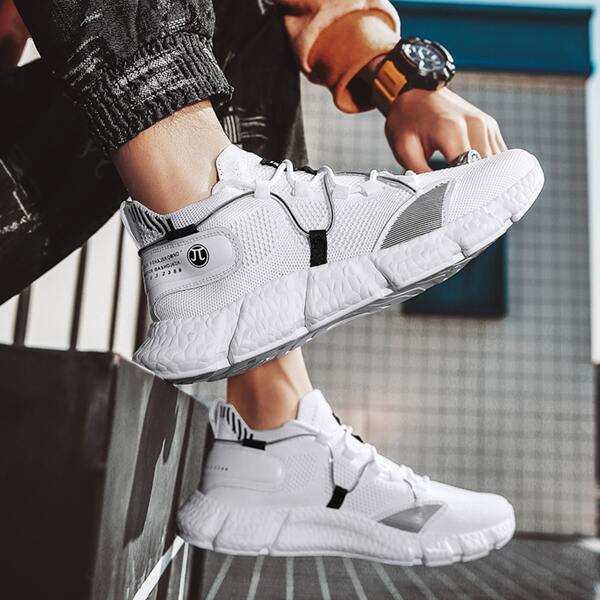 

Men Lace-up Decor Sneakers, White