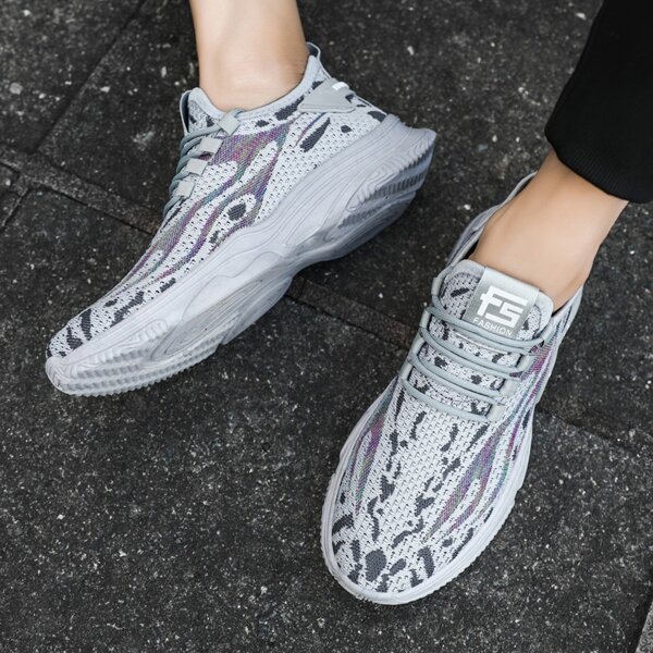 

Men Lace-up Decor Sneakers, Grey
