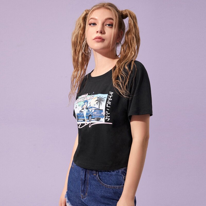 

Letter Figure Graphic Crop Tee, Black