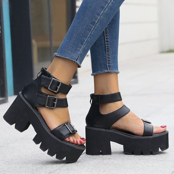 

Metal Buckle Decor Chunky Heeled Sandals, Black