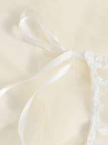 Conjunto De Lencería Con Brasier Y Braguitas De Malla Con Corazón Bordado - Blanco - Ver 3