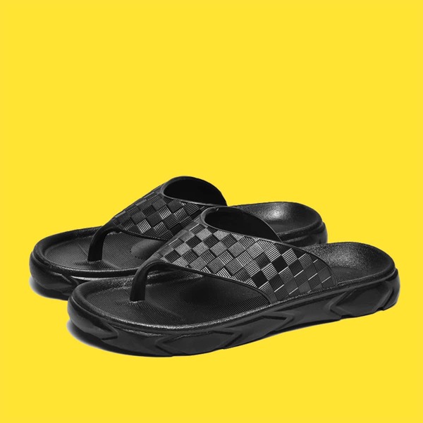 

Men Geometric Graphic Flip Flops, Black