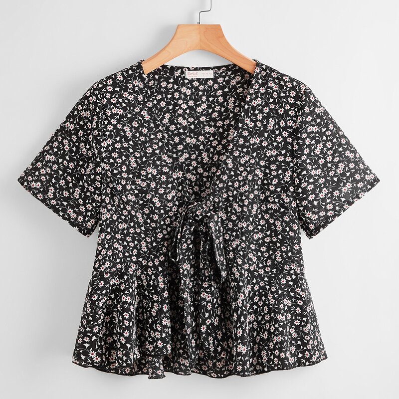

Ditsy Floral Tie Front Peplum Top, Multicolor