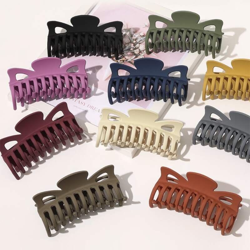 

2pcs Random Solid Hair Claw, Multicolor