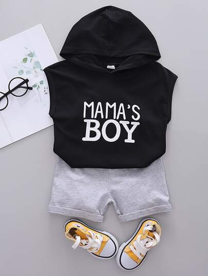 شورت مع لباس علوي بطباعة أحرف قبعة للولد الصغار