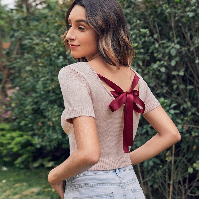 

Scoop Neck Tie Back Crop Knit Top, Baby pink