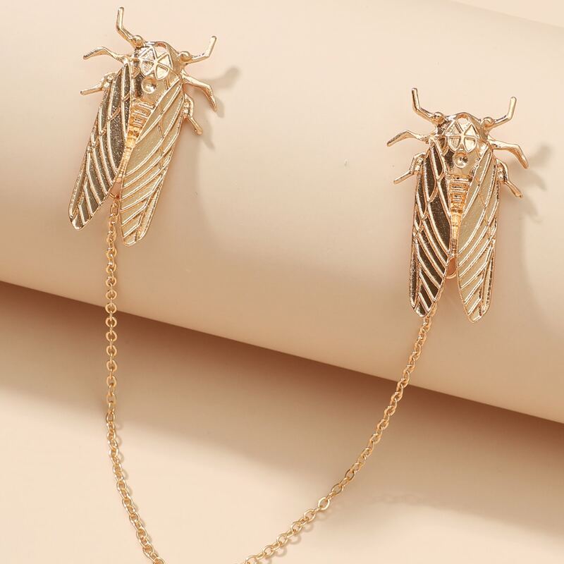 

Cicada Chain Collar Brooch, Gold