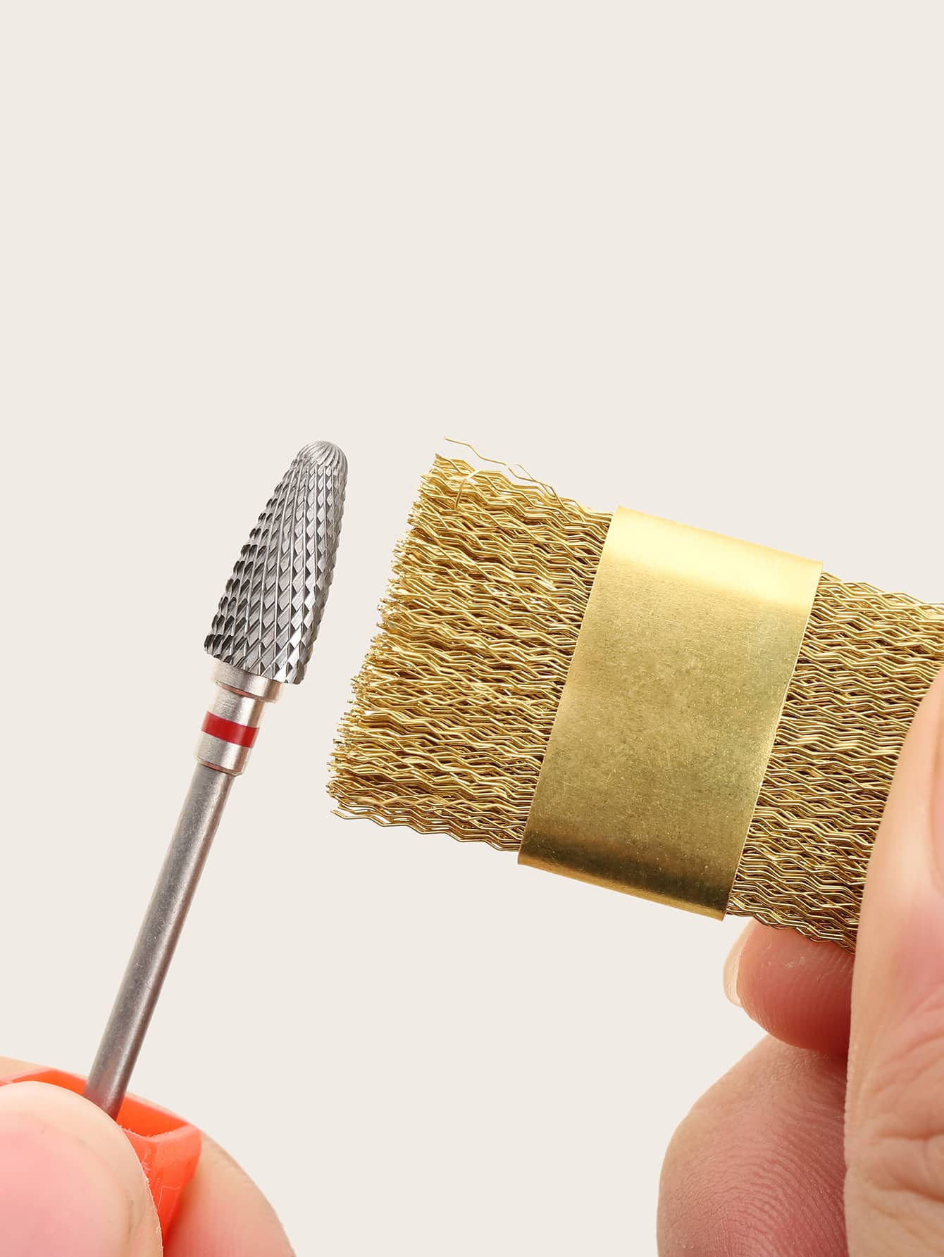 Bàn chải vệ sinh mũi khoan móng tay, lông cọ mật độ cao, bộ mũi khoan móng tay bền, tiện lợi khi sử dụng, thép không gỉ, dùng cho tiệm làm móng, dùng tại nhà (bàn chải dây đồng vàng), đồ dùng làm móng, dụng cụ làm móng, dụng cụ làm móng nghệ thuật, trở lại trường học, móng tay, dụng cụ làm móng để nhấn móng tay - Vàng - Xem 1