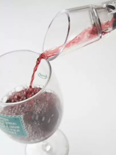 1pc Plastic Wine Pourer - 100 Mother's Day Gift Ideas