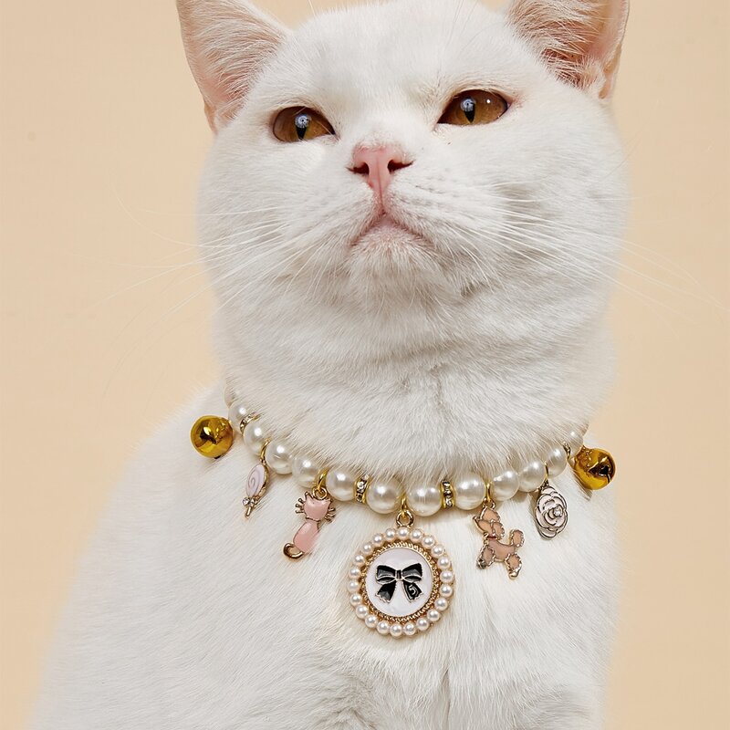

Pearl Beaded Pendant Pet Necklace, Multicolor