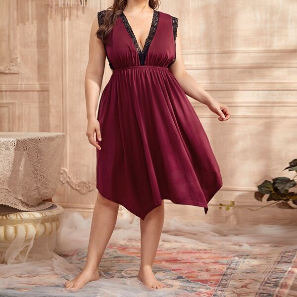 

Plus Contrast Lace Plunging Neck Nightdress, Burgundy