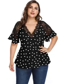 SHEIN LUNE Plus Heart Print Contrast Lace Flounce Sleeve Blouse - Black - View 3