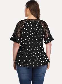 SHEIN LUNE Plus Heart Print Contrast Lace Flounce Sleeve Blouse - Black - View 6