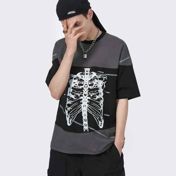 

Men Drop Shoulder Colorblock & Skeleton Print Tee, Black