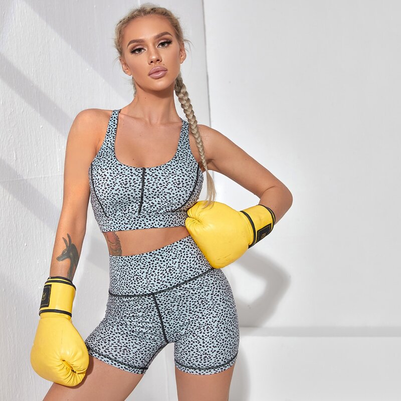 

Allover Print Sports Bra & Biker Shorts, Multicolor