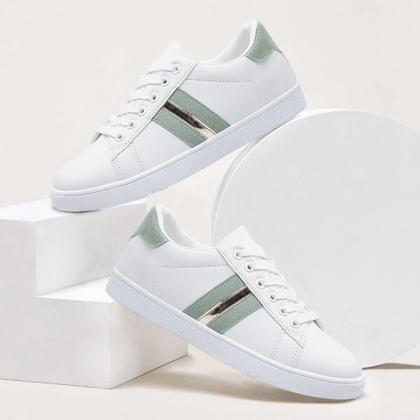 

Lace-up Front Wide Fit Skate Shoes, White