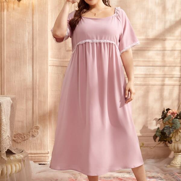 

Plus Contrast Lace Night Dress, Dusty pink
