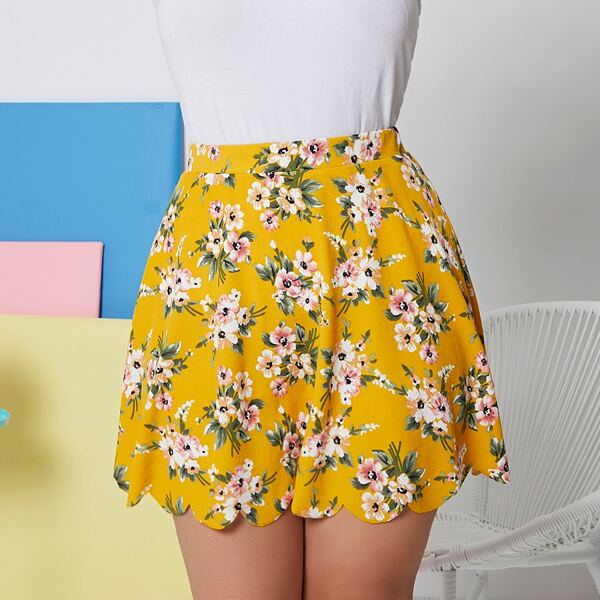 

Plus Scallop Hem Floral Print Skirt, Yellow