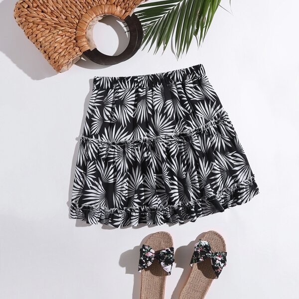 

Plus Allover Leaf Layered Skirt, Black and white