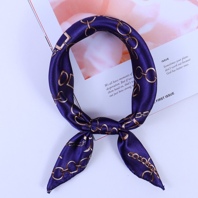 

Chain Print Bandana, Navy blue