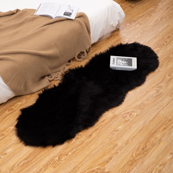 

Plain Wavy Edge Plush Carpet, Black