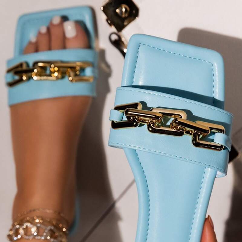 

Chain Band Slide Sandals, Baby blue
