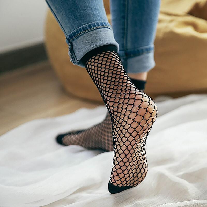 

1pair Fishnet Crew Socks, Black