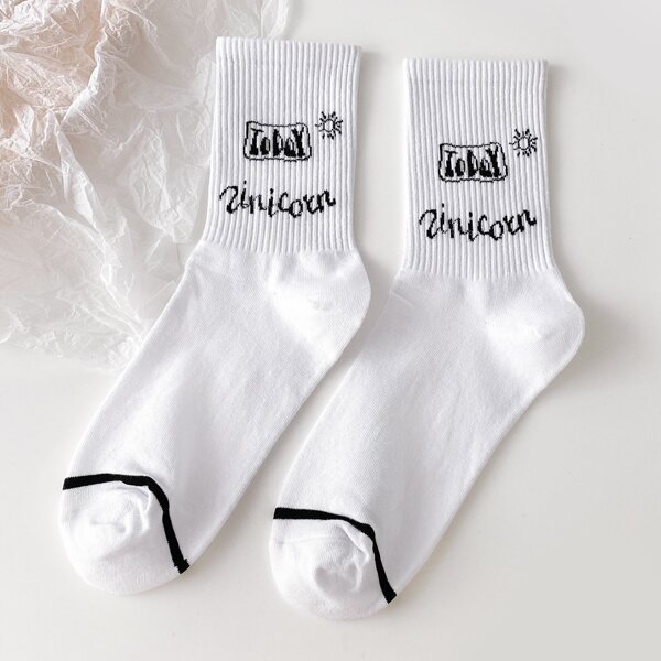 

Letter Graphic Crew Socks, White