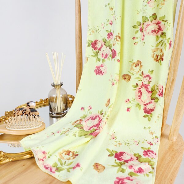 

1pc Flower Print Bath Towel, Yellow