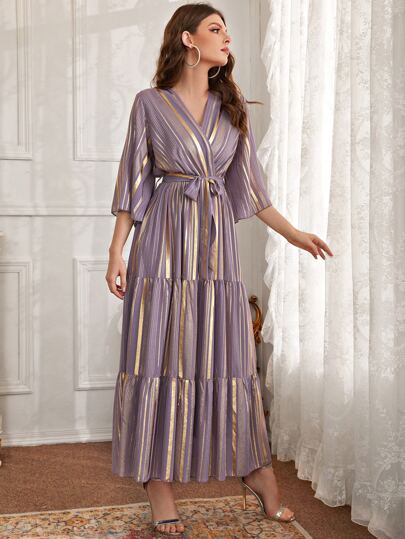 Modelyn 交叉領荷葉邊下擺腰帶連衣裙