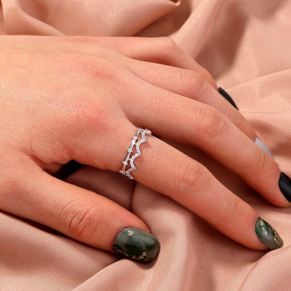

Zircon Decor Ring, Silver