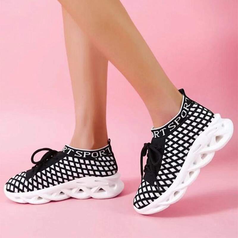 

Argyle Lace-up Knit Chunky Sneakers, Black and white