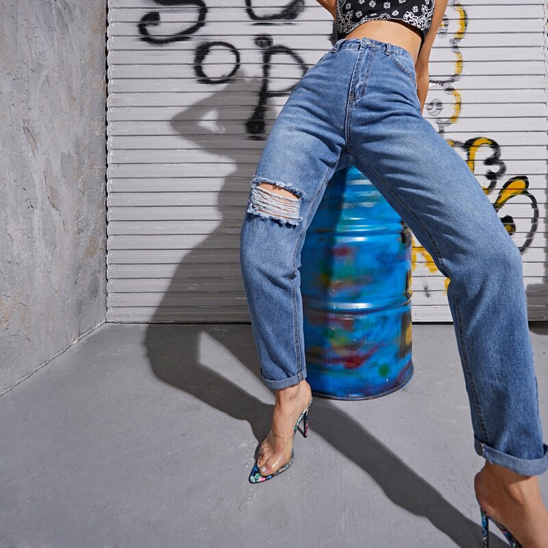 

High Waist Ripped Roll Hem Straight Leg Jeans, Light wash