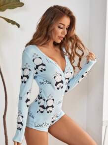 Damski, błękitny komplet piżamowy z nadrukiem w pandę z głębokim dekoltem w serek i guzikami z przodu