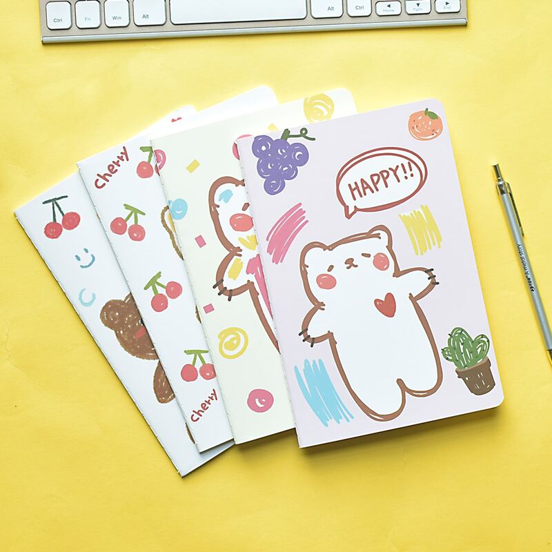 

1pc Cartoon Bear Print Cover Random Notebook, Multicolor