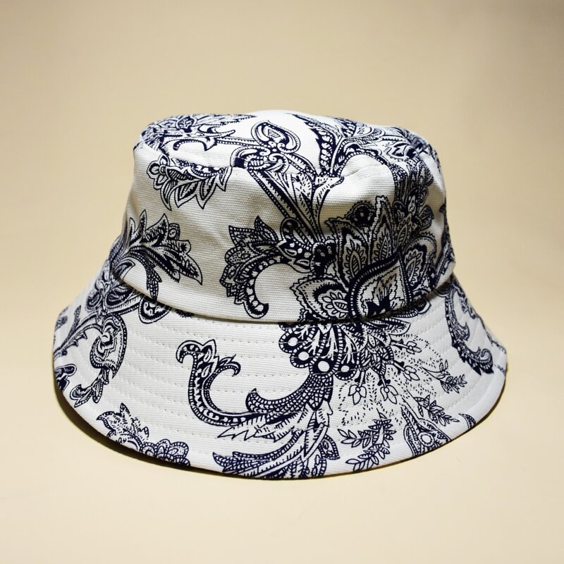 

Floral Bucket Hat, Black and white