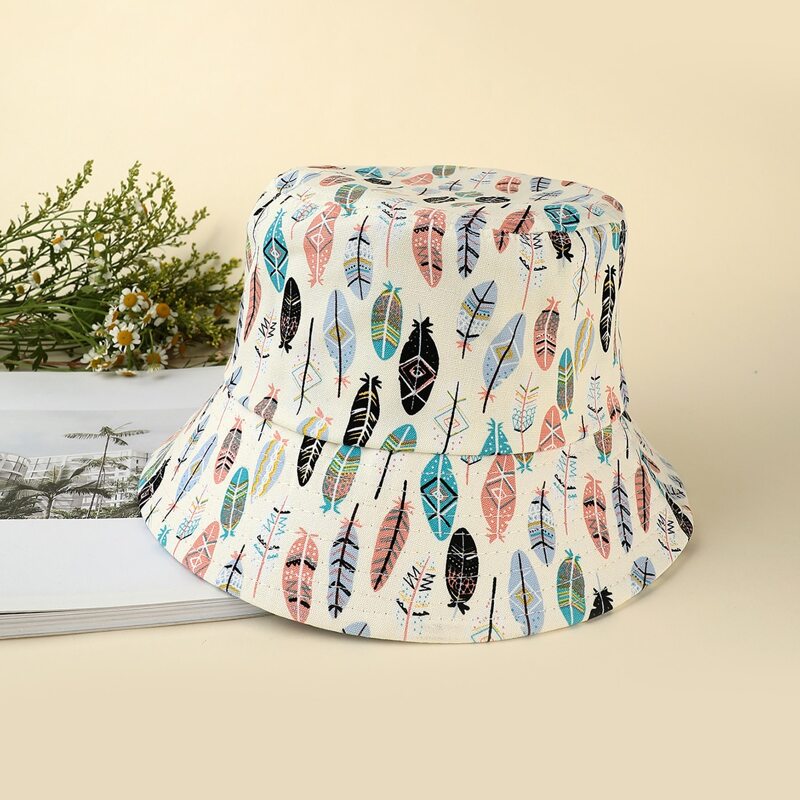 

Leaf Print Bucket Hat, Multicolor