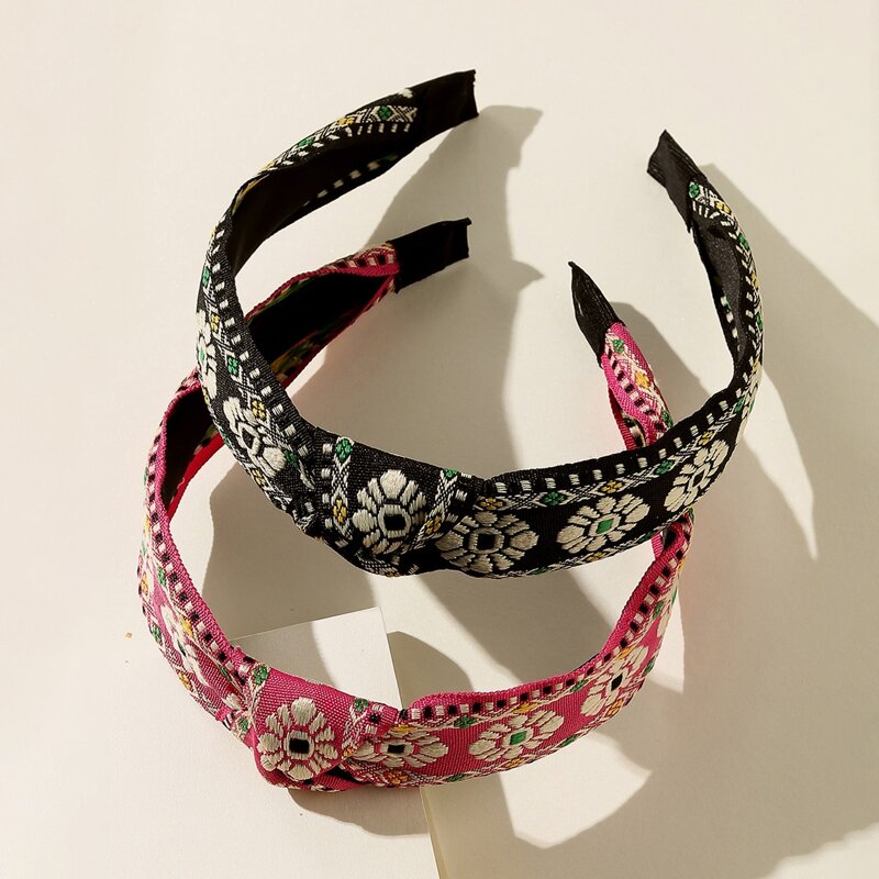 

2pcs Floral Embroidery Headband, Multicolor