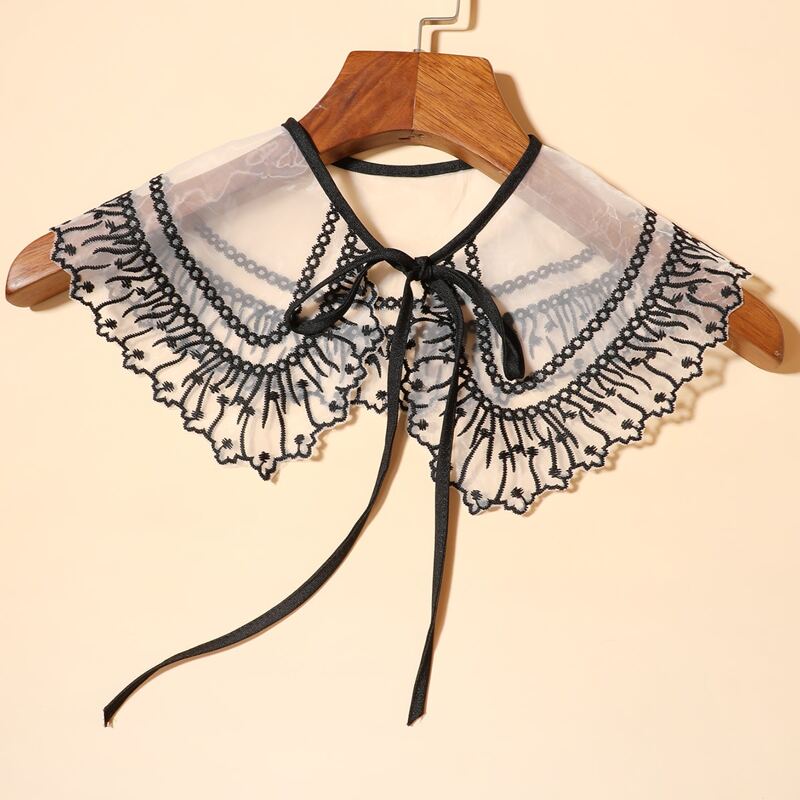 

Embroidery Fake Collar, Black and white