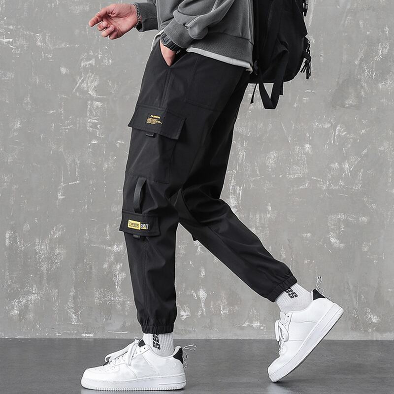 

Guys Letter Graphic Flap Pocket Cargo Pants, Black