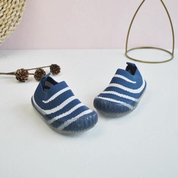 

Toddler Boys Striped Knit Sneakers, Blue and white