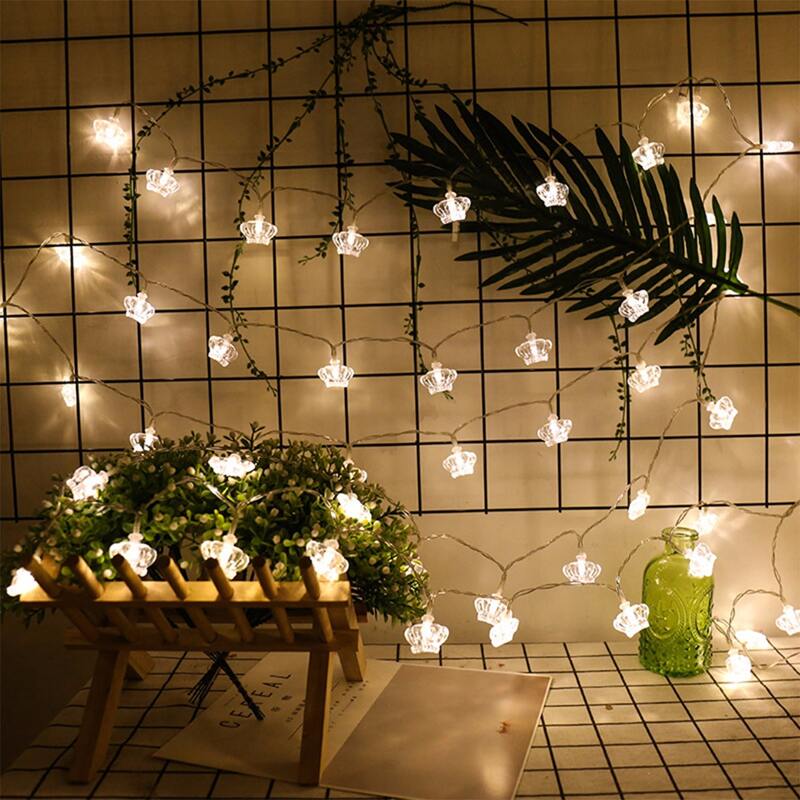

20pcs Crown Shaped Bulb String Light 3M, White