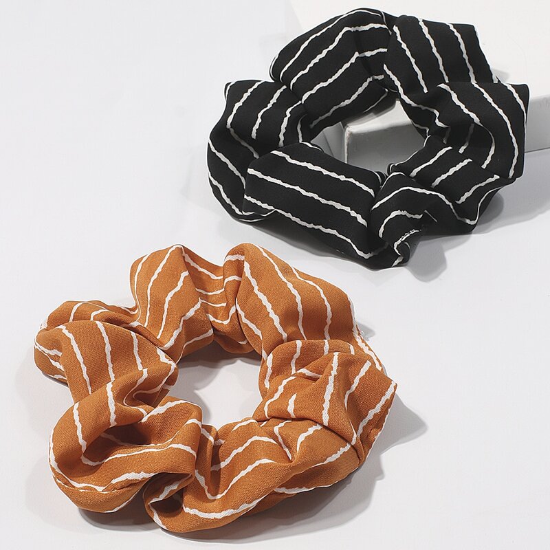 

2pcs Striped Pattern Scrunchie, Multicolor