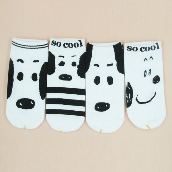 

4pairs Cartoon Graphic Ankle Socks, Black and white